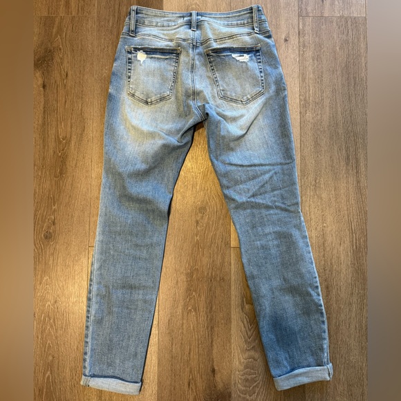 [SOLD] Silver Jeans - Boyfriend Mid Rise Slim Leg - Picture 10 of 11